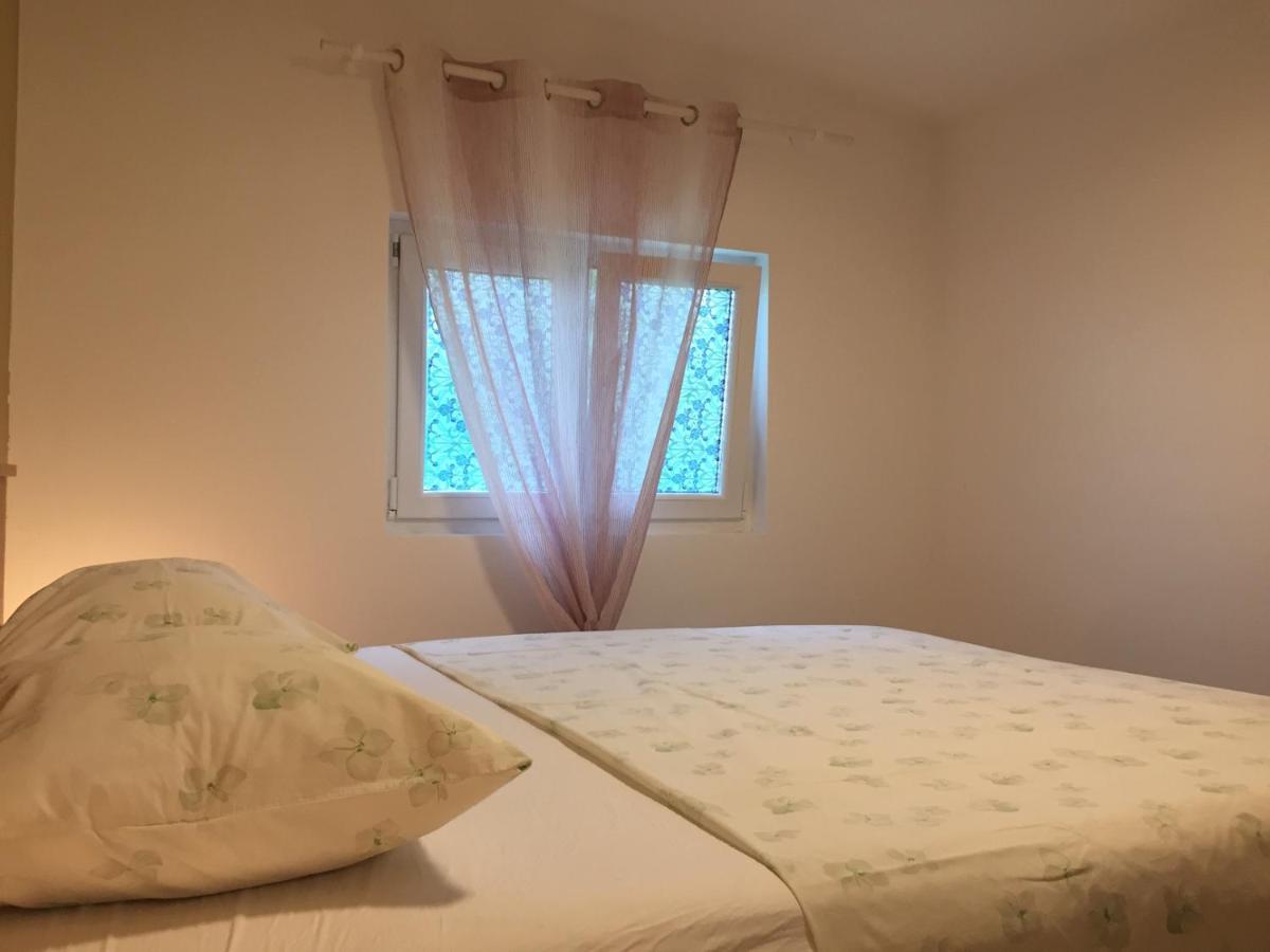 One-Bedroom Apartment, Wifi, Airco, Parking, Washing Machine, Grill 메덜린 외부 사진